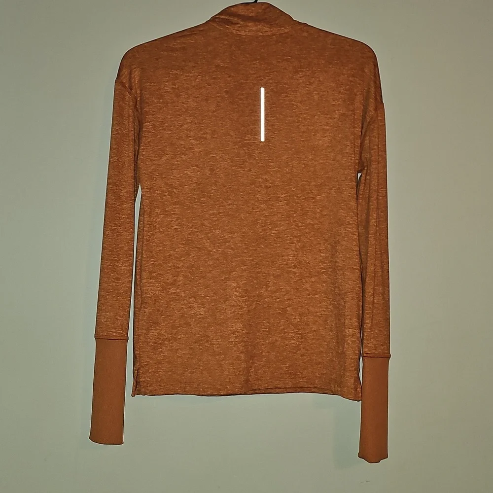 NIKE Running Long Sleeve Half Zip!! Dri Fit Sz XS. Rusty Orange!!